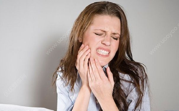 天热了牙疼要注意什么 天热牙疼什么原因